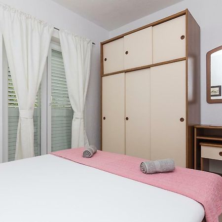 Apartments A&B Макарська Екстер'єр фото