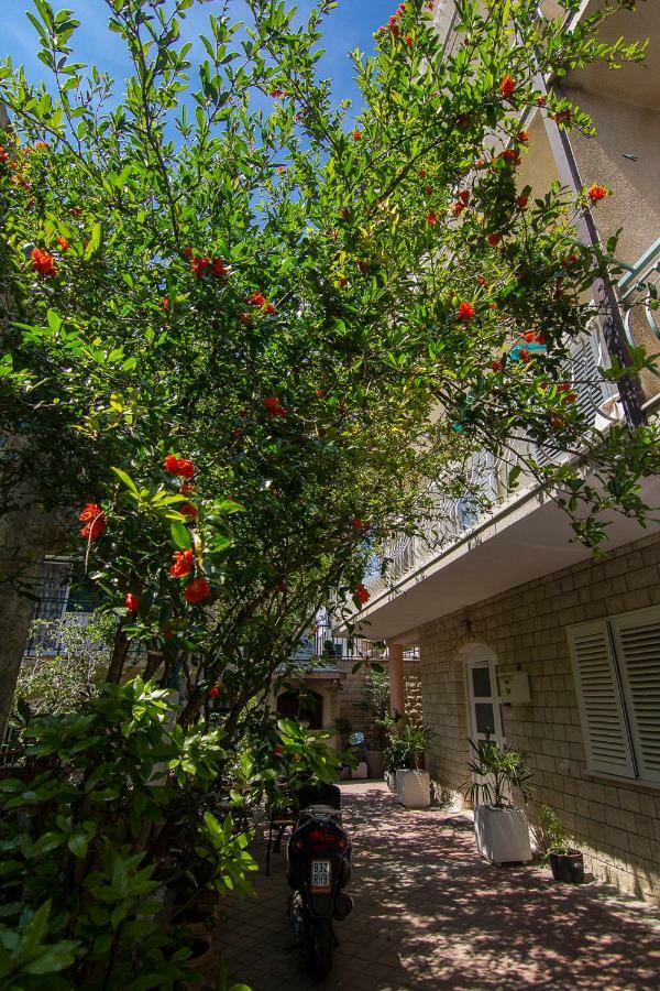 Apartments A&B Макарська Екстер'єр фото